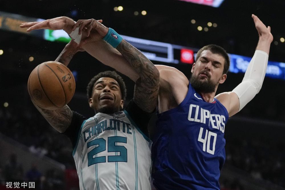 并赢得比赛 并赢得比赛